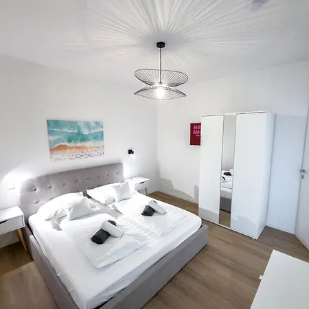 Peler Apartamento Pai