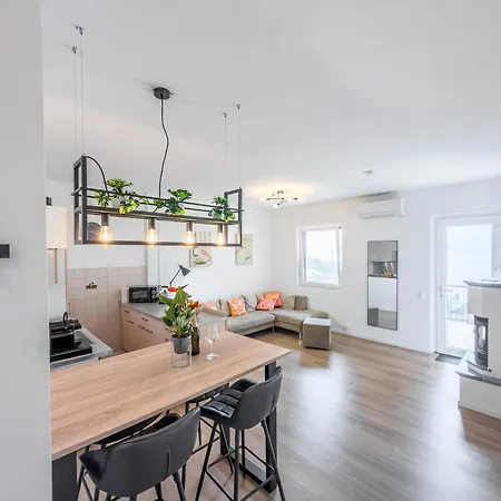 Apartment Peler