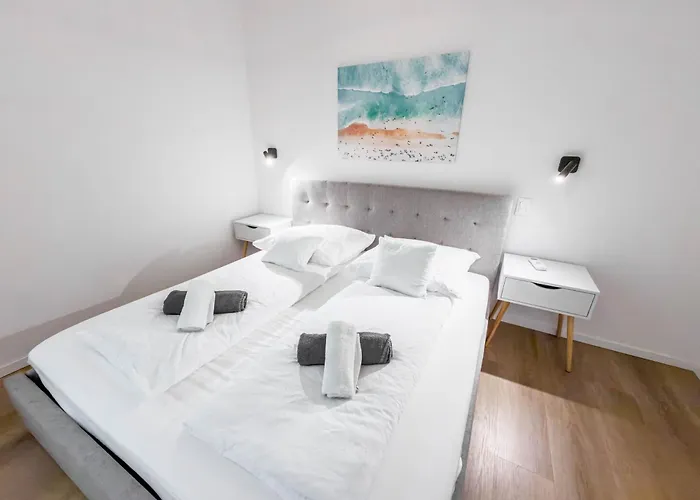 Peler Апартаменты Паи