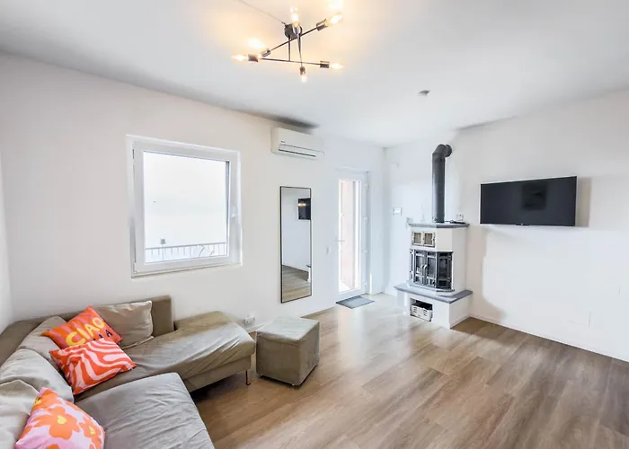 Апартаменты Peler Паи